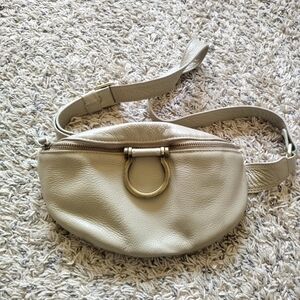 Sapahn Poole Belt Bag in grey leather